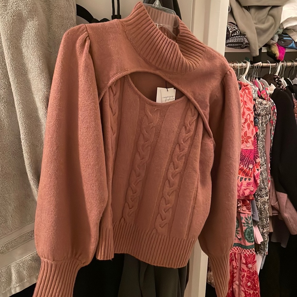 Mauve cozy and cute sweater
